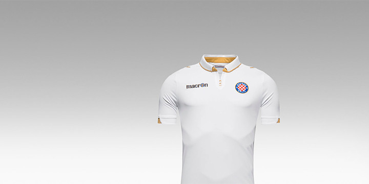 HNK Hajduk Split Core Football Club T-Shirt (White) : :  Clothing, Shoes & Accessories